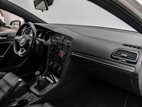 Used 2018 Volkswagen GTI SE w/ SE Leather Package image 12