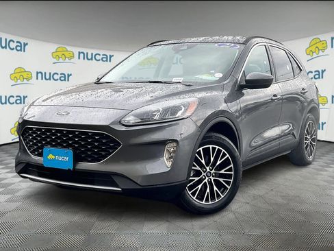 Used 2022 Ford Escape SEL w/ Class II Trailer Tow Package image 3