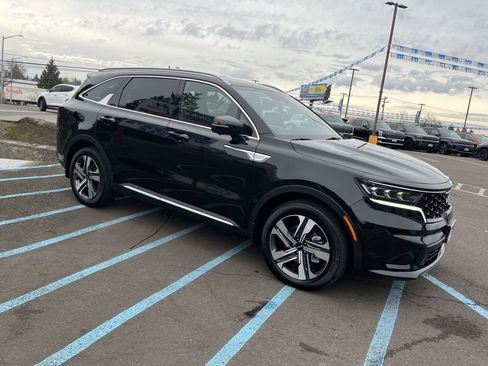 Used 2023 Kia Sorento SX Prestige image 7