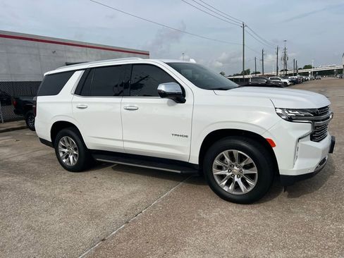 Used 2023 Chevrolet Tahoe Premier AWD/4WD image 4
