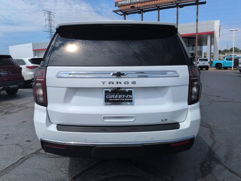 Used 2024 Chevrolet Tahoe LT w/ Luxury Package AWD/4WD image 4