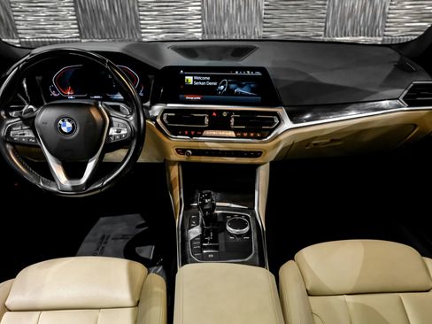 Used 2020 BMW 330i Sedan w/ Convenience Package image 20