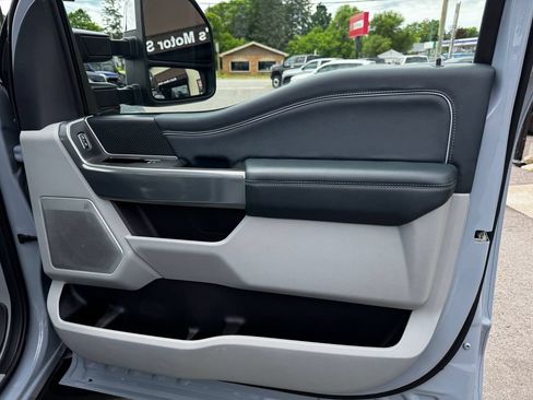 Used 2024 Ford F350 Limited w/ FX4 Off-Road Package AWD/4WD image 32