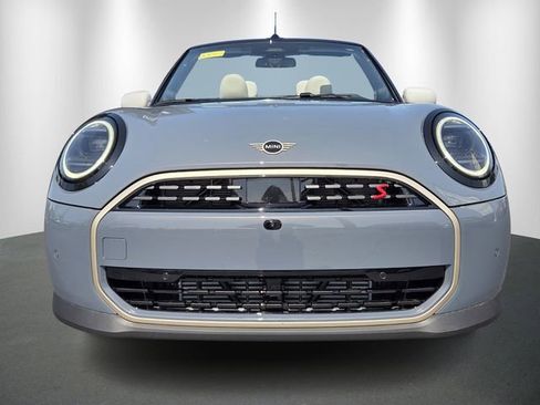 New 2026 MINI Cooper S image 2