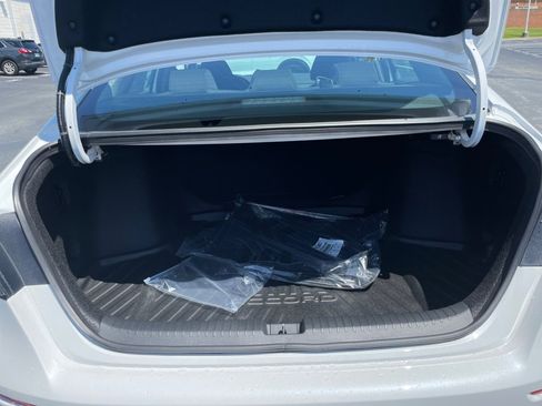 Certified 2023 Honda Accord LX image 15