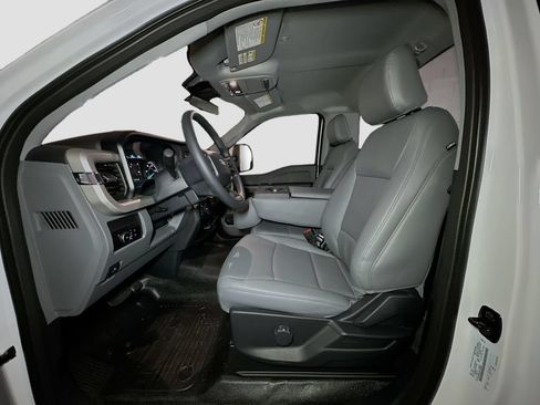 New 2026 Ford F550 4x4 Regular Cab Super Duty image 16
