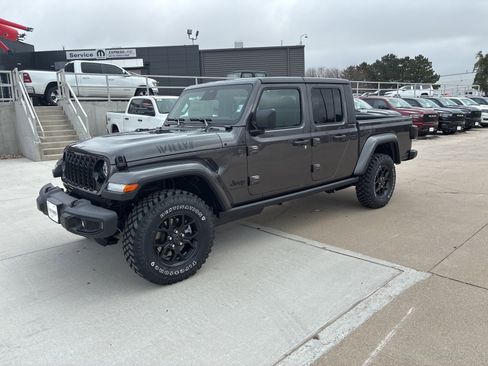 New 2026 Jeep Gladiator Sport image 1