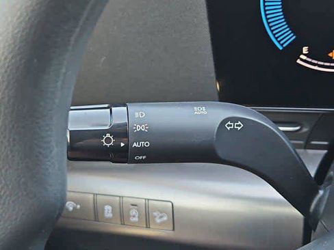 New 2026 Hyundai Kona SE image 25