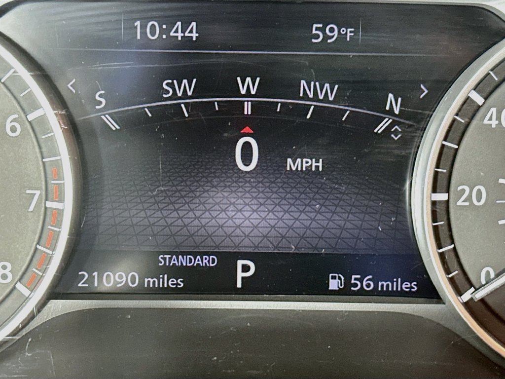 Used 2024 Nissan Pathfinder SL w/ SL Premium Package FWD image 15