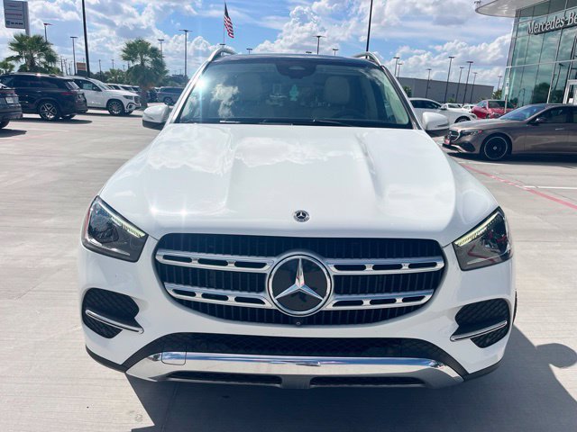 Used 2024 Mercedes-Benz GLE 450 4MATIC image 2