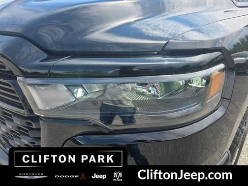 Certified 2025 RAM 1500 Tradesman w/ Off Road Group AWD/4WD image 29