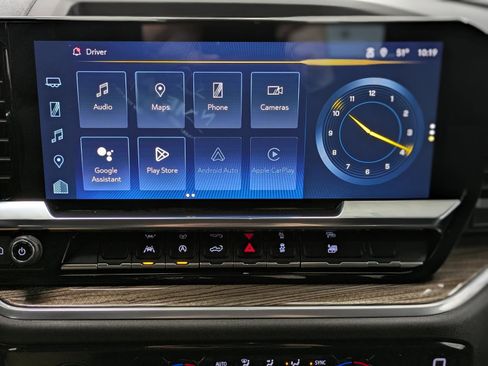 Used 2024 Chevrolet Silverado 1500 LT image 9