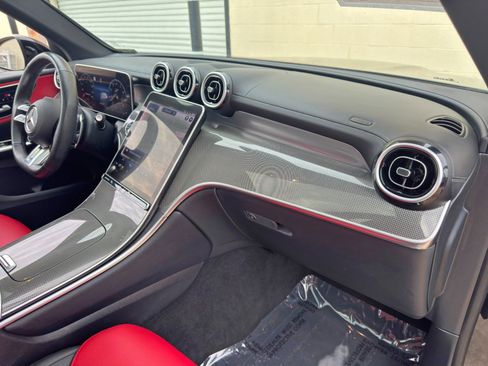 Used 2024 Mercedes-Benz GLC 43 AMG 4MATIC image 15