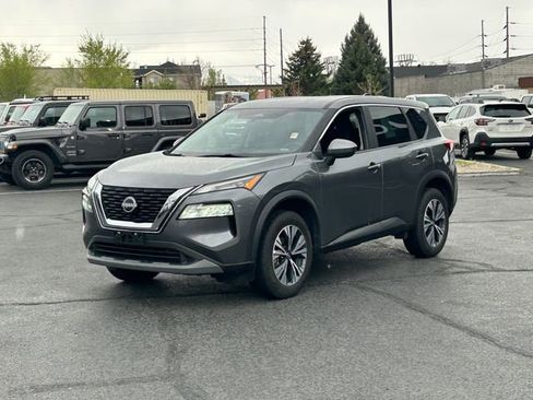 Used 2023 Nissan Rogue SV AWD/4WD image 9