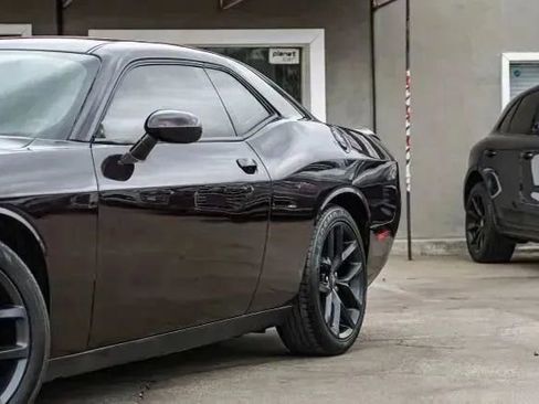 Used 2020 Dodge Challenger GT w/ Plus Package image 5