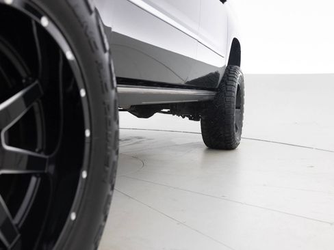 Used 2016 GMC Yukon XL Denali w/ Open Road Package image 22