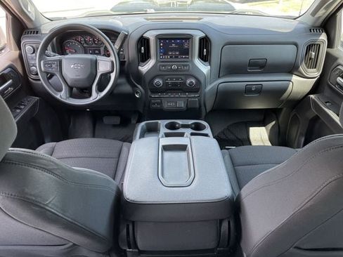 Used 2024 Chevrolet Silverado 1500 Custom Trail Boss AWD/4WD image 9