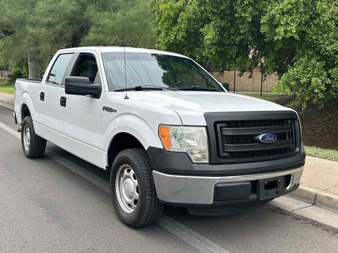 Used 2013 Ford F150 XL w/ Mid Equipment Group RWD image 2