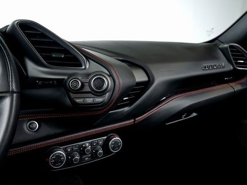 Used 2017 Ferrari 488 GTB image 34