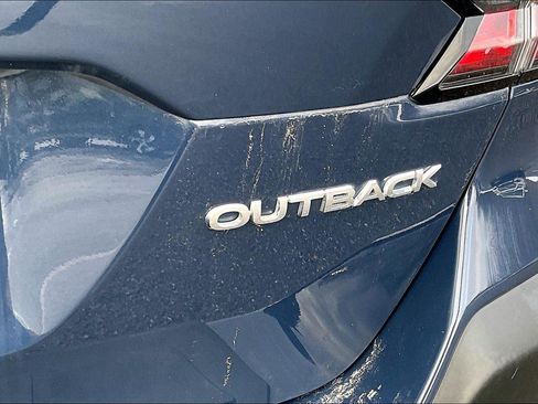 Used 2024 Subaru Outback Limited image 8