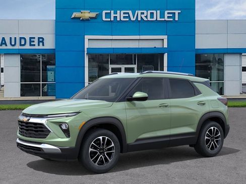 New 2026 Chevrolet TrailBlazer LT w/ Convenience Package AWD/4WD image 2