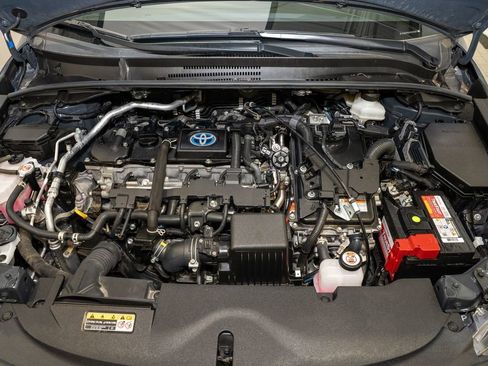 Used 2023 Toyota Corolla LE image 18