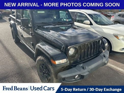 Used 2021 Jeep Gladiator Sport image 12
