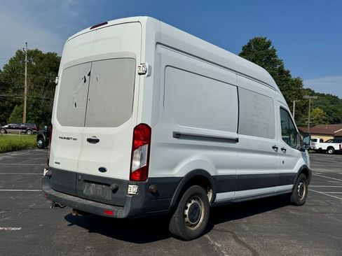 Used 2017 Ford Transit 250 148 High Roof RWD image 4