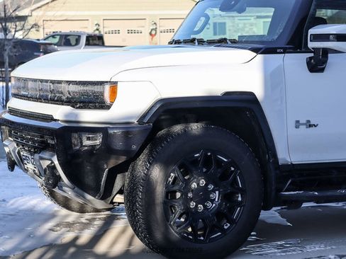 Used 2025 GMC Hummer EV 2X AWD/4WD image 63