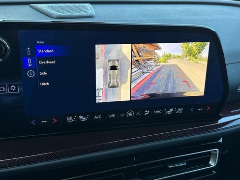 New 2026 Chevrolet Traverse RS AWD/4WD image 21