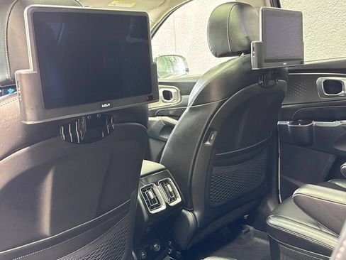 Used 2023 Kia Sorento SX FWD image 22