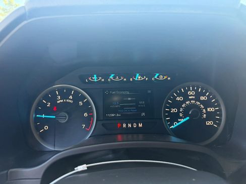 Used 2018 Ford F150 XLT w/ Equipment Group 302A Luxury AWD/4WD image 10