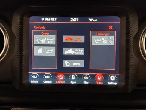 Used 2020 Jeep Gladiator Rubicon AWD/4WD image 23
