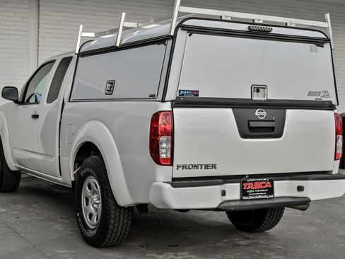 Used 2021 Nissan Frontier S RWD image 8
