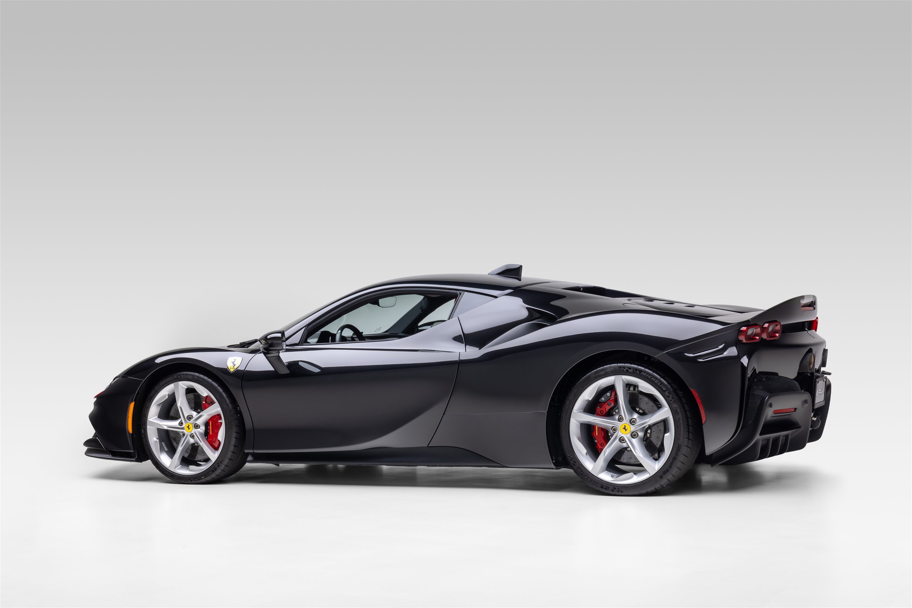 Certified 2021 Ferrari SF90 Stradale AWD/4WD image 5