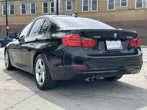 Used 2014 BMW 328i xDrive Sedan AWD/4WD image 7