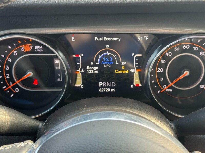 Used 2022 Jeep Wrangler Unlimited Sahara w/ Cold Weather Group AWD/4WD image 21