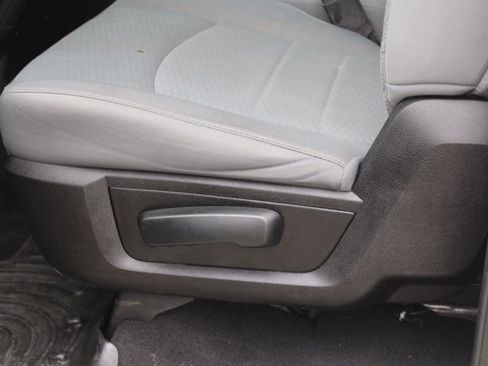 Used 2019 RAM 1500 Express w/ Express Value Package image 16