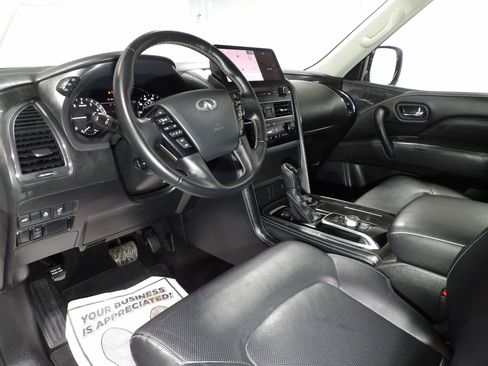 Used 2024 INFINITI QX80 Luxe image 18