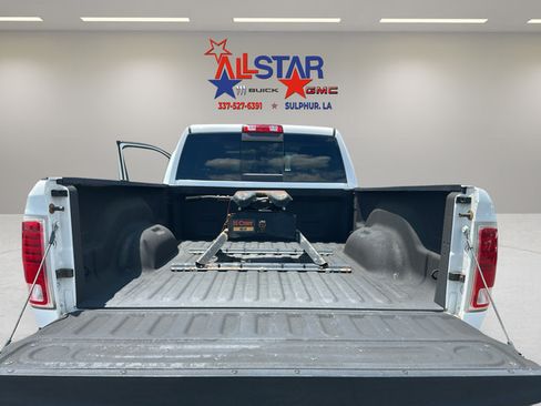 Used 2015 RAM 2500 Longhorn w/ Convenience Group RWD image 22