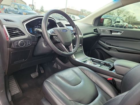 Certified 2020 Ford Edge Titanium AWD/4WD image 21