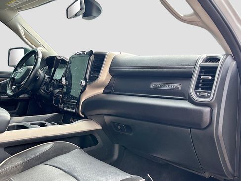 Used 2023 RAM 2500 Laramie AWD/4WD image 28
