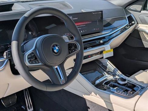 New 2026 BMW X6 M60i image 3