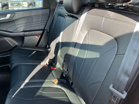New 2026 Ford Escape SE w/ PHEV Premium Package image 15