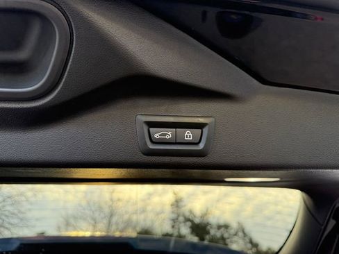 Used 2021 BMW X5 xDrive40i w/ Convenience Package image 35