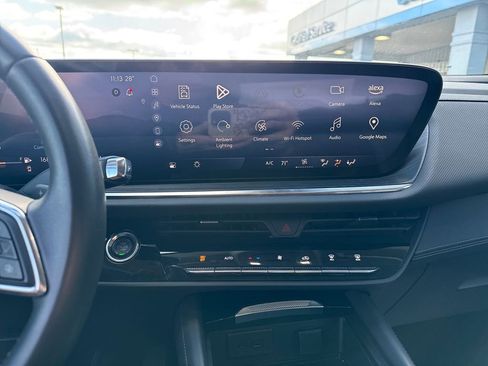 Used 2025 Buick Envision Preferred image 22