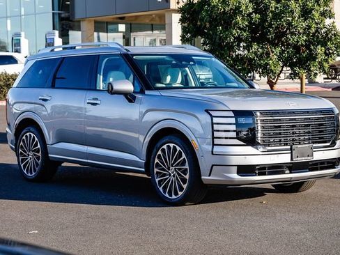 New 2026 Hyundai Palisade Calligraphy FWD image 6