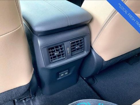 Used 2024 Toyota RAV4 XLE Premium FWD image 10