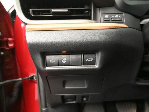 Used 2024 Toyota Grand Highlander Platinum image 33