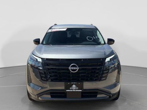 New 2026 Nissan Pathfinder SL AWD/4WD image 9